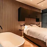 Modern In * Kesteren