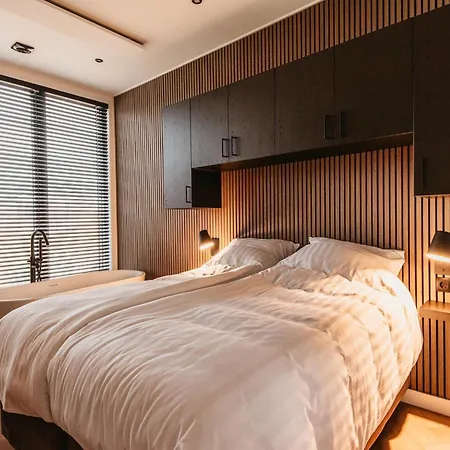 Modern In Kesteren *